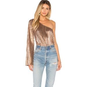 House of Harlow 1960 x Resolve One shoulder top